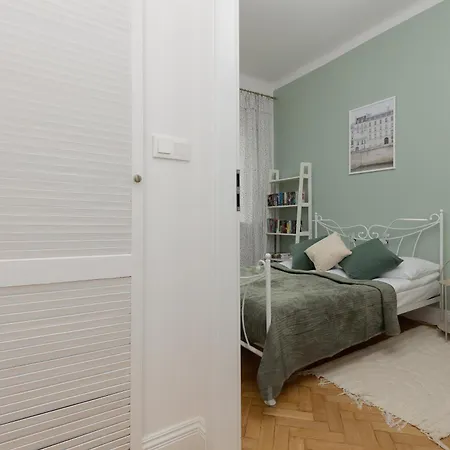 Stylowy Dla 5 Osob Bartoszewicza By Renters Varšava